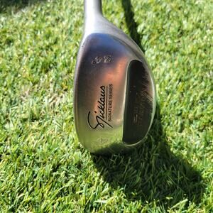 Nicklaus Signature Series 4H Hybrid 24° XS Trajectory R Graphite Shaft Golf Club